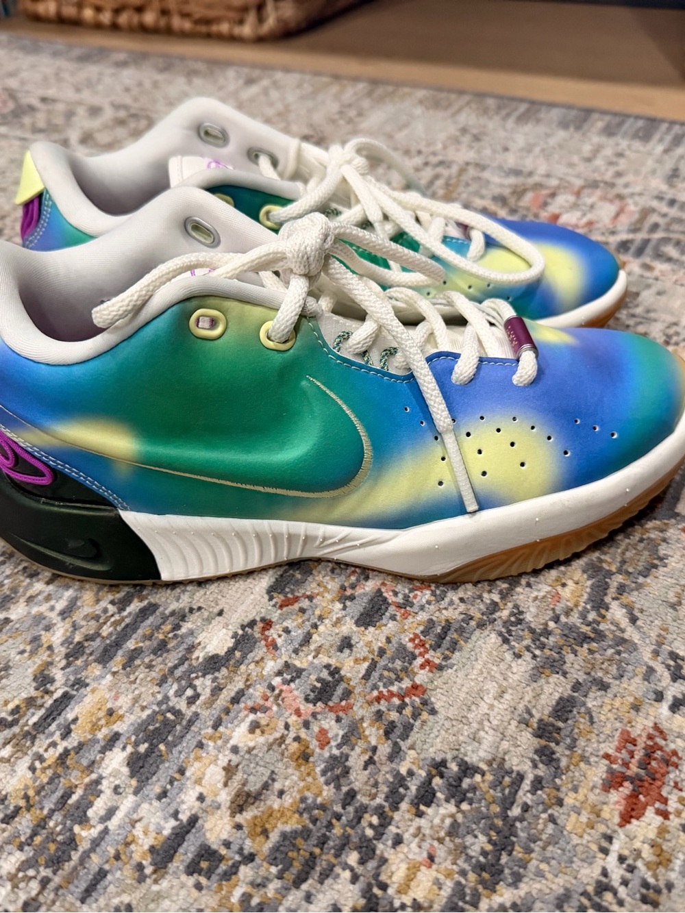 Boys Nike LeBron Basketball Shoes (Northern Lights)
